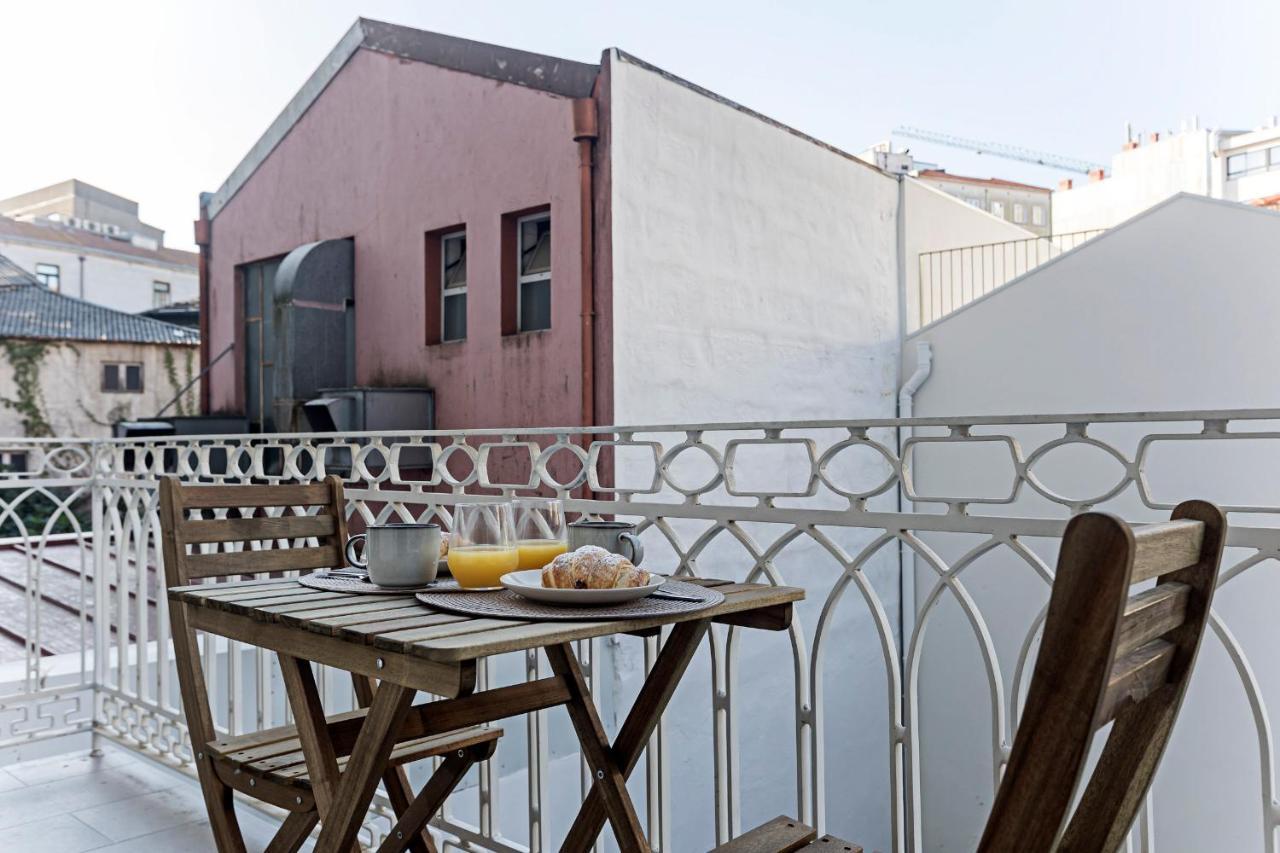 31 Janeiro 157 - Stylish 1Br W/ Ac & Balcony By Lovelystay Porto Exterior photo